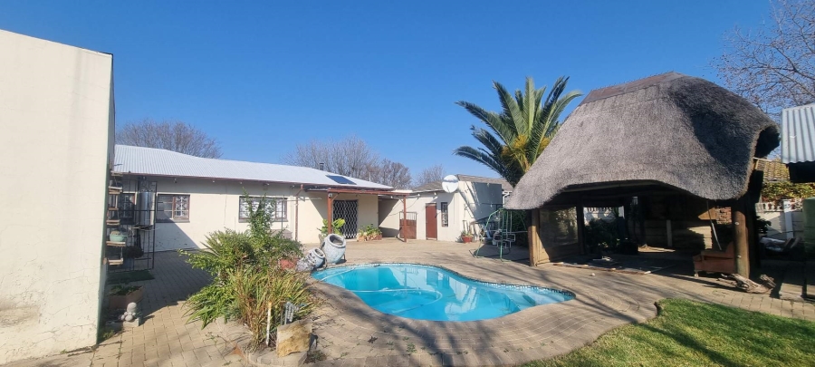 4 Bedroom Property for Sale in Wilgehof Free State